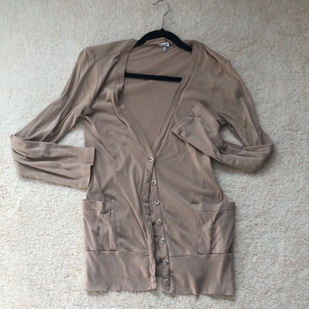 Splendid brand tan boyfriend v neck button sweater